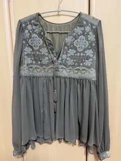 Item thumbnail for item e2b05de2-c449-4528-8cfd-dcc15f80ae61