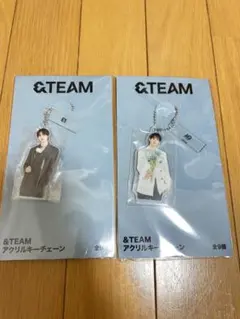 &TEAM アクリルキーホルダー 2個セット