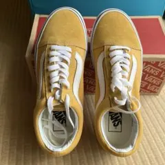 [新品未使用] VANS Old Skool イエロー スニーカーのサムネイル
