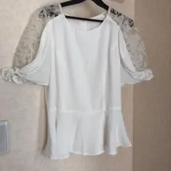 新品タグ付き ペプラム シフォン トップス