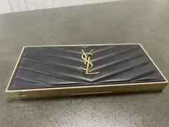 Yves Saint Laurent Desert Nude