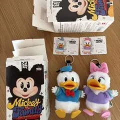 ミッキーファミリー POPMART ドナルド デイジー