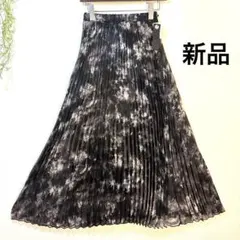 JEANASIS プリーツスカート ブラック系 マーブル柄のサムネイル