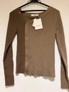 Andemiu ブラウン リブ編み 長袖ニット