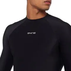 SKINS ブラック