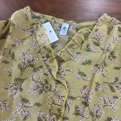 新品♡ ブラウス Lサイズ 長袖 花柄 フリル 春夏 韓国ファッション 黄色