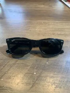 グランメゾンキムタク】Ray-Ban RB2132 ウェイファーラー - メルカリ