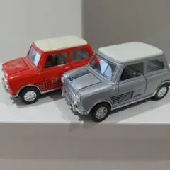 FI ATアバルト1000ベルリーナ　2台　1/43 PROGETTO K 製 FI ATアバルト1000ベルリーナ 2台 1/43 PROGETTO K 製 - メルカリ