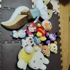 アニメキャラクターぬいぐるみまとめ売り