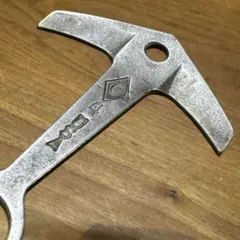 Item thumbnail for item c6b5a7c7-0f9f-4bea-b57a-0cf0434a651c