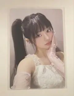 ILLIT ミンジュ　bomb トレカ