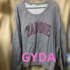 GYDA BADDIE Los Angeles トレーナーグレー
