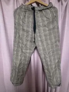 チェック柄カジュアルパンツ（ブラウン系）