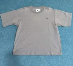 adidasグレーTシャツMサイズ