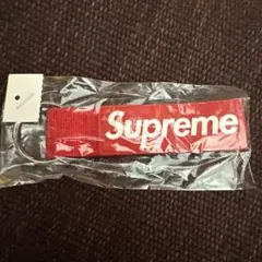21FW Supreme Bottle Opener Keychain 赤 黒 21FW Supreme Bottle Opener Keychain 赤 黒 - メルカリ
