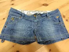 ROXY デニムショートパンツ
