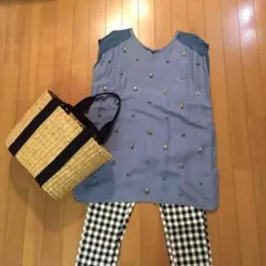 TORRAZZO DONNAのビジュー付き チュニック、イエナ、ドレステリア