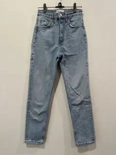 ZARA ライトブルー ハイウエストデニム　EUR32