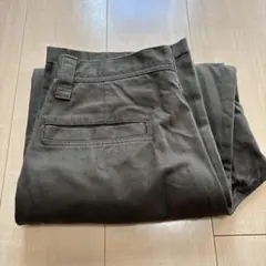 ユニクロUワイドフィットチノパン カーキウエスト82