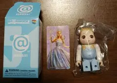 BE@RBRICK 　アリアナ・グランデ
