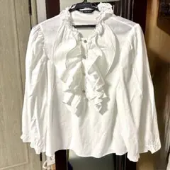 ZARA ザラビジュー　フリルポプリンシャツ　ブラウス