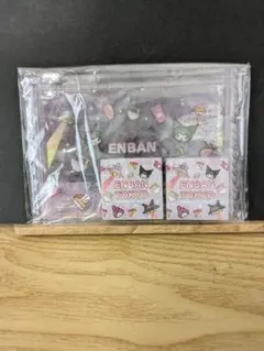 サンリオ「クロミ」および「マイメロディ」 がコラボしたコスメセットです。