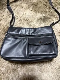 黒 レザー ショルダーバッグ【未使用品】