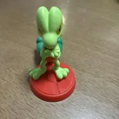 ポケモン　チョコエッグ　キモリ