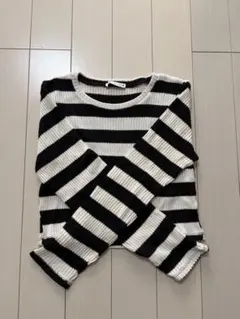 ZARAクロップドセーター