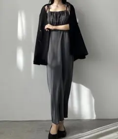 リボンショルダーサテンワンピース【ペチスカート付き】　チャコール