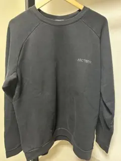 ARC'TERYX ブラック スウェットのサムネイル