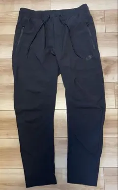 Nike ウーブンパンツ ブラック ジョガー