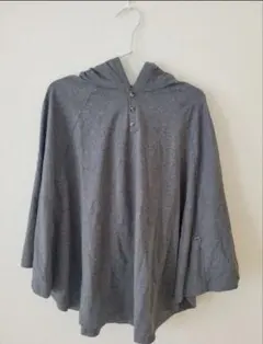 【未使用】授乳ケープ　フード付きポンチョデザイン　フリーサイズ