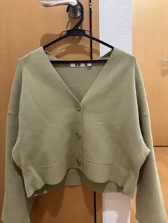 UNIQLO U オリーブグリーン Vネック カーディガン