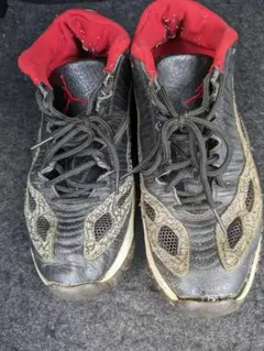 NIKE　AIR JORDAN11?(ジャンク)