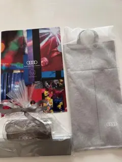 純正 Audi City 日本橋 限定 伝統工芸品 扇子＆非売品ノベルティのサムネイル
