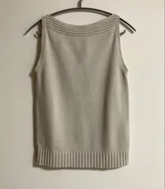 NATURAL BEAUTY BASIC ノースリーブニットのサムネイル