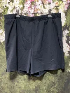UNIQLOウルトラストレッチアクティブエアリーショートパンツ　ブラック　3XL