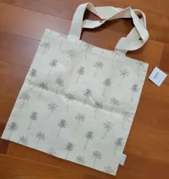 新品　Soha LIVING ハワイ限定　ソーハリビング　トートバッグ