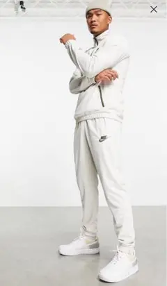 Nike ホワイト ジャージセット