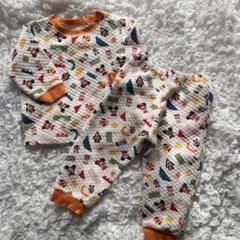 UNIQLO DisneyKIDEA キルトパジャマ　90サイズ