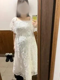レース オフショルダー ワンピース ホワイト　披露宴　妊婦　結婚式