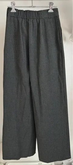 【ひな様ご専用】GU タックワイドパンツ(チェック)新品未使用 ダークグレイ