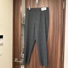 ユニクロ スマートアンクルパンツ グレー