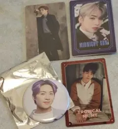 JO1 川尻蓮　トレーディングカード ３枚セット + 缶バッジ