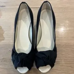 cloverleaf オープントゥ パンプス 23.5cm ブラックのサムネイル
