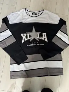 美品　XLARGE 長袖Tシャツ Lサイズ