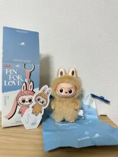 S THE MONSTER PIN FOR LOVE ラブブ イニシャ