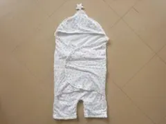 新品 赤ちゃん本舗 星型フード付きおくるみ・ブランケット