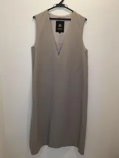 Bb 2022AW ノースリーブワンピース グレードゥロワー美品 Bb 2022AW ノースリーブワンピース グレードゥロワー美品 2025年最新